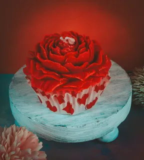Preview of Rose Cupcake Candle.
