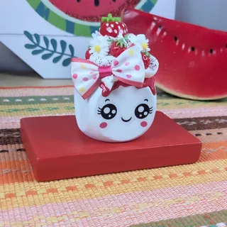Preview of Faux Marshmallow Buddy - Strawberry.