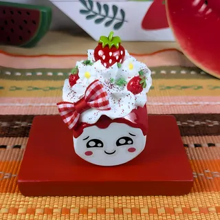 Preview of Faux Marshmallow Buddy - Strawberry.