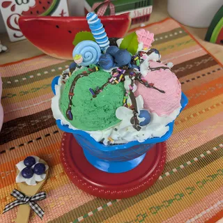 Preview of Faux Ice Cream Bowl Blue ( Blue Plastic Bowl ).