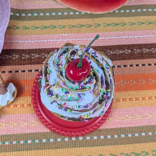 Preview of Faux Ice Cream Sundae ( Paper Bowl ).