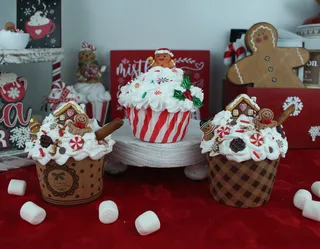 Preview of The Gingerbread Crew Faux Cupcake.